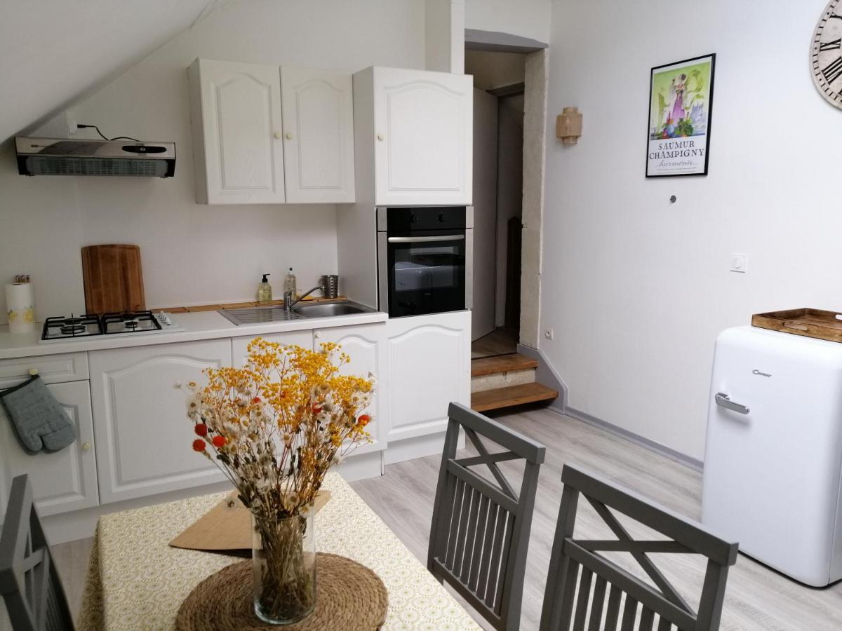 Bel Appt 3 Pieces, A L'Etage, Jardin Privatif, Au Calme, 10 Mn Saumur Et Cnpe Varennes-sur-Loire Exterior foto